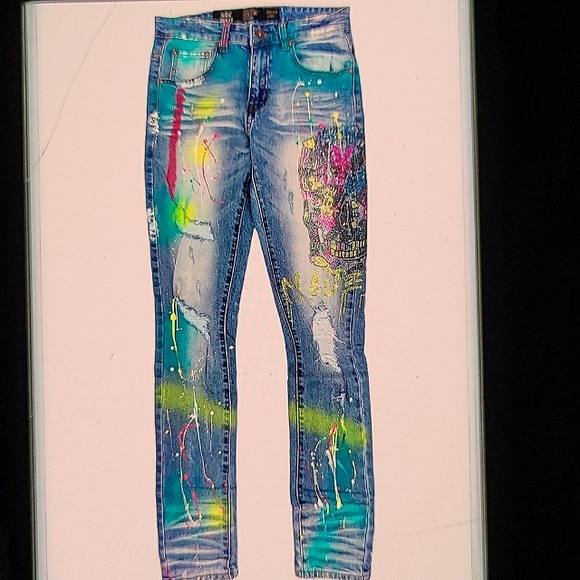 Skinny Leg Jean (Majestik) - Picture 10 of 10